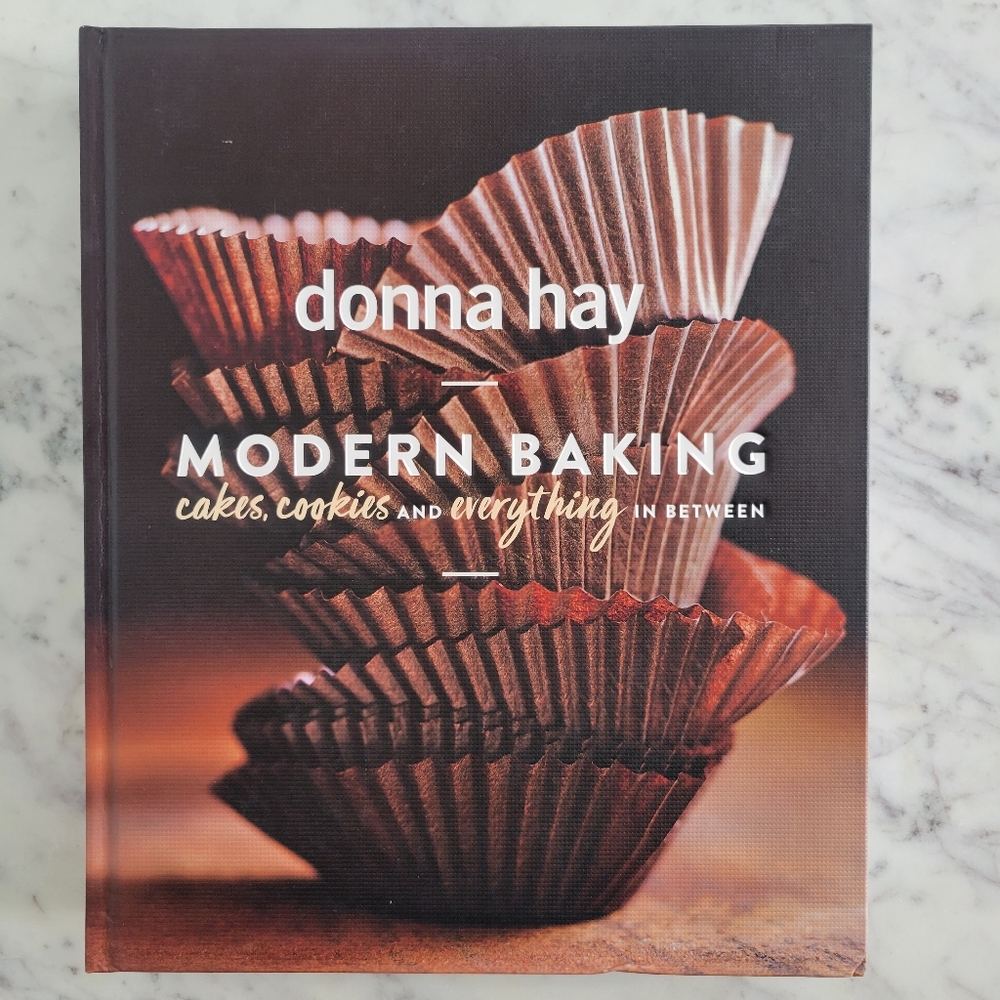 Modern Baking by Donna Hay